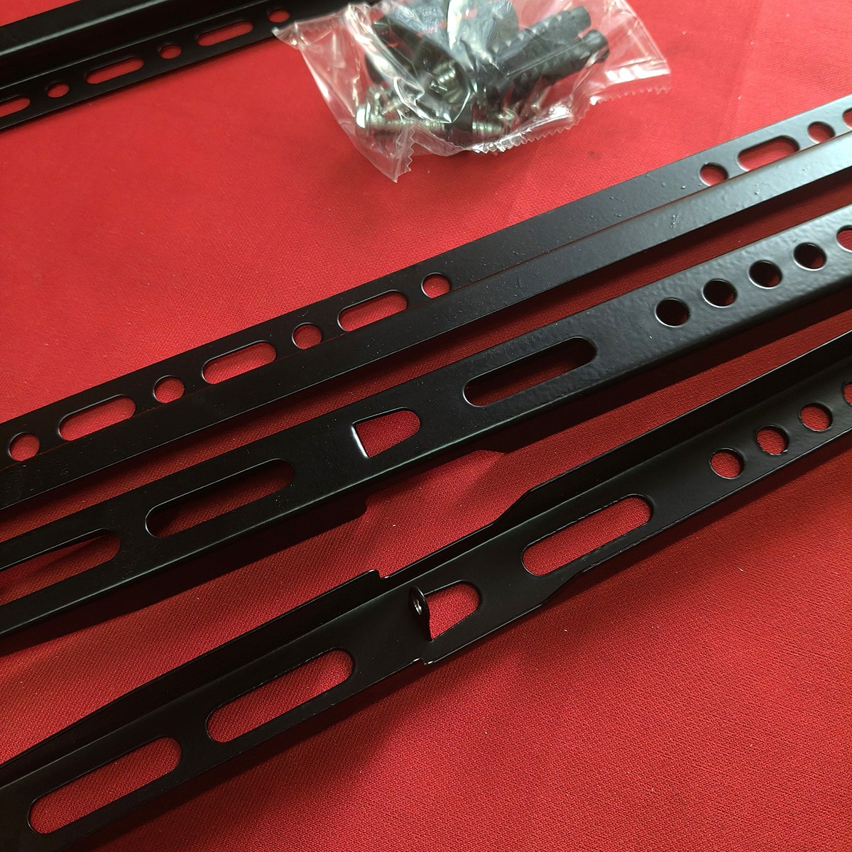 TV Wall Mount Bracket Tilt for 26 32 37 40 42 43 46 47 50 52 55 60 63inch Screen