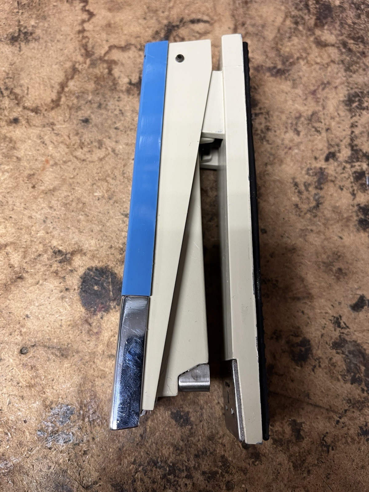 Vntg American Airlines Acco Stapler WORKING Made USA Blue Airport AA Office HTF
