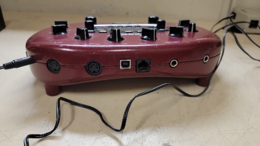 Line 6 POD XT Guitar Multi Effects Processor