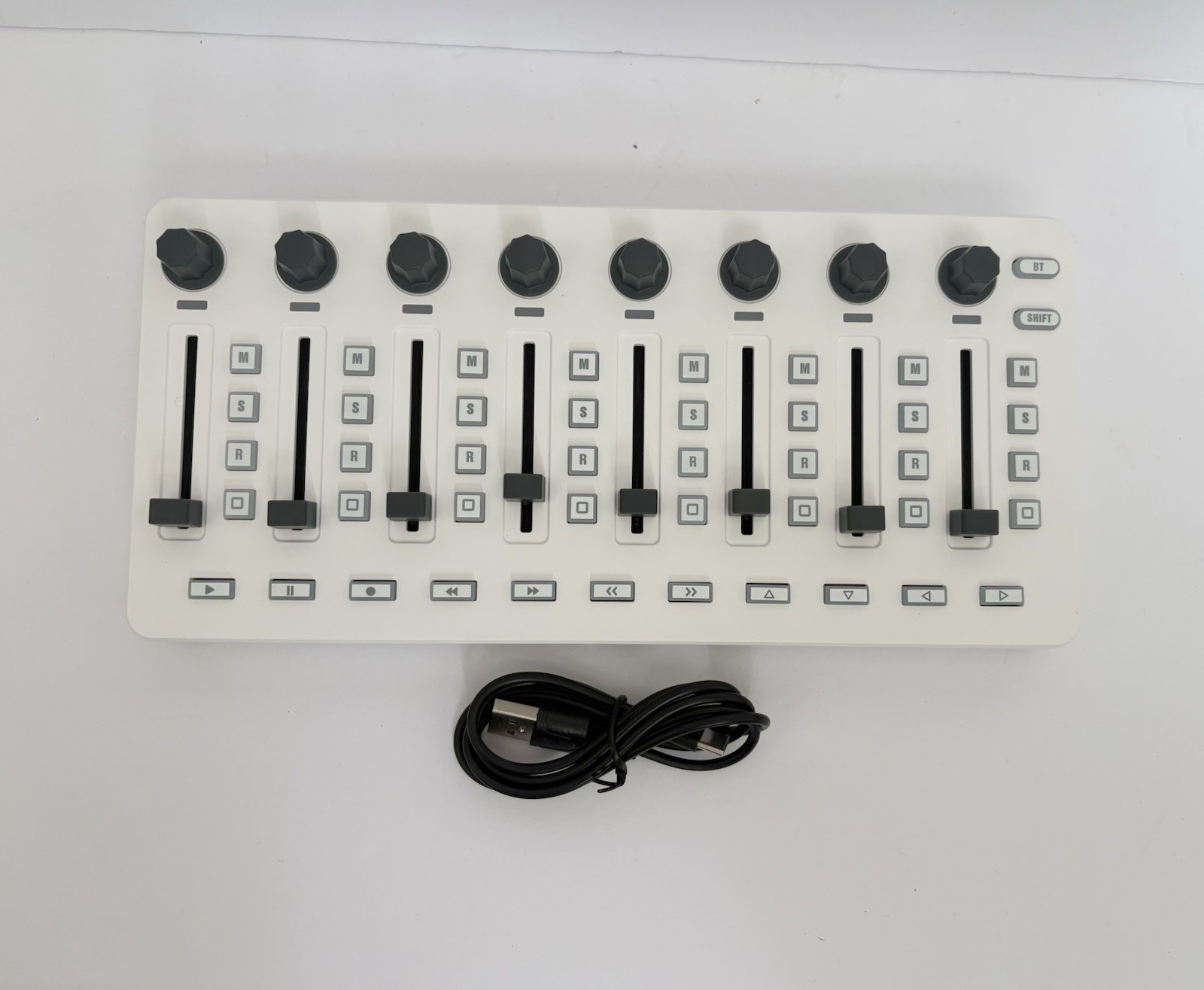 SMC Mixer Midi Controller - Wireless, Battery Operated, Compatible with Most DAW