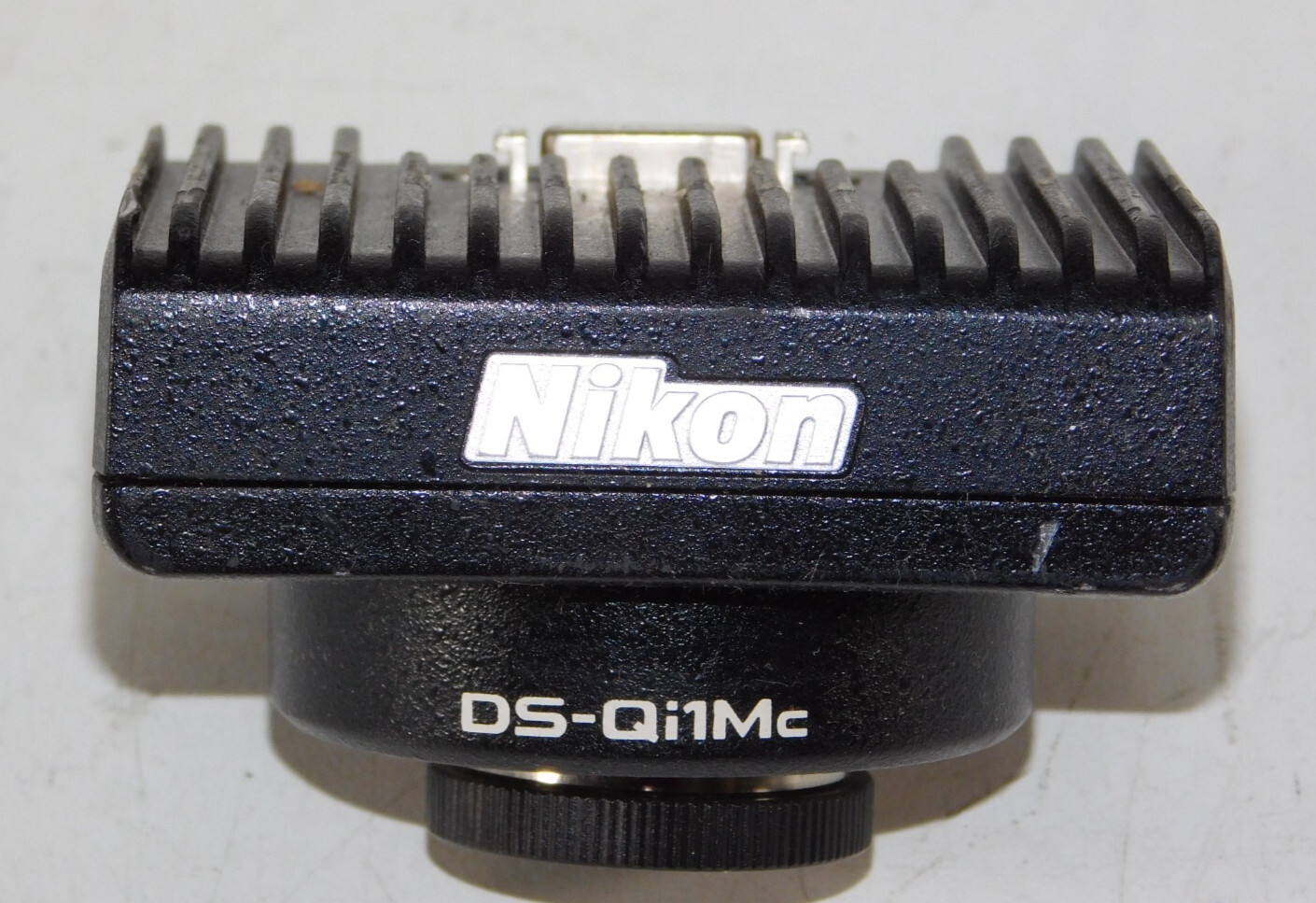 Nikon DS-Qi1Mc Digital Sight 1.4MP Monochrome Low Light Microscope Camera Head