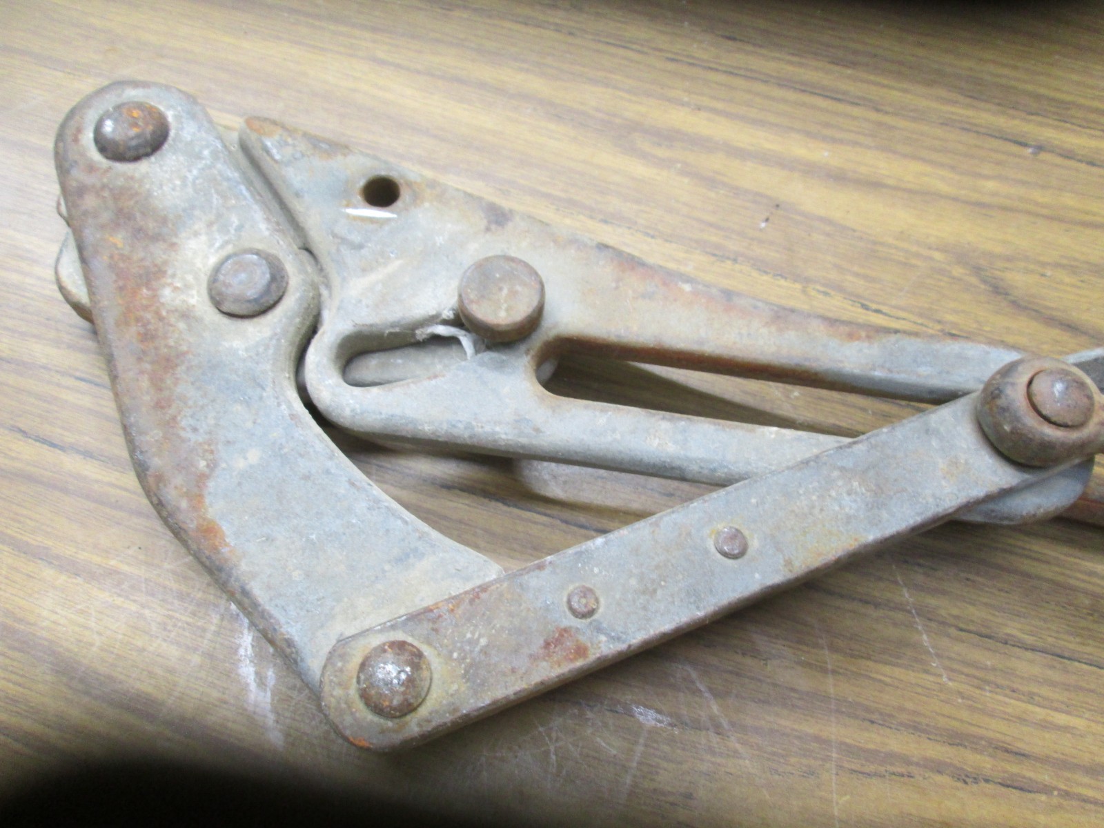 Klein Tools 1628-5 wire pulling grip .16" to .55" 8000 lb