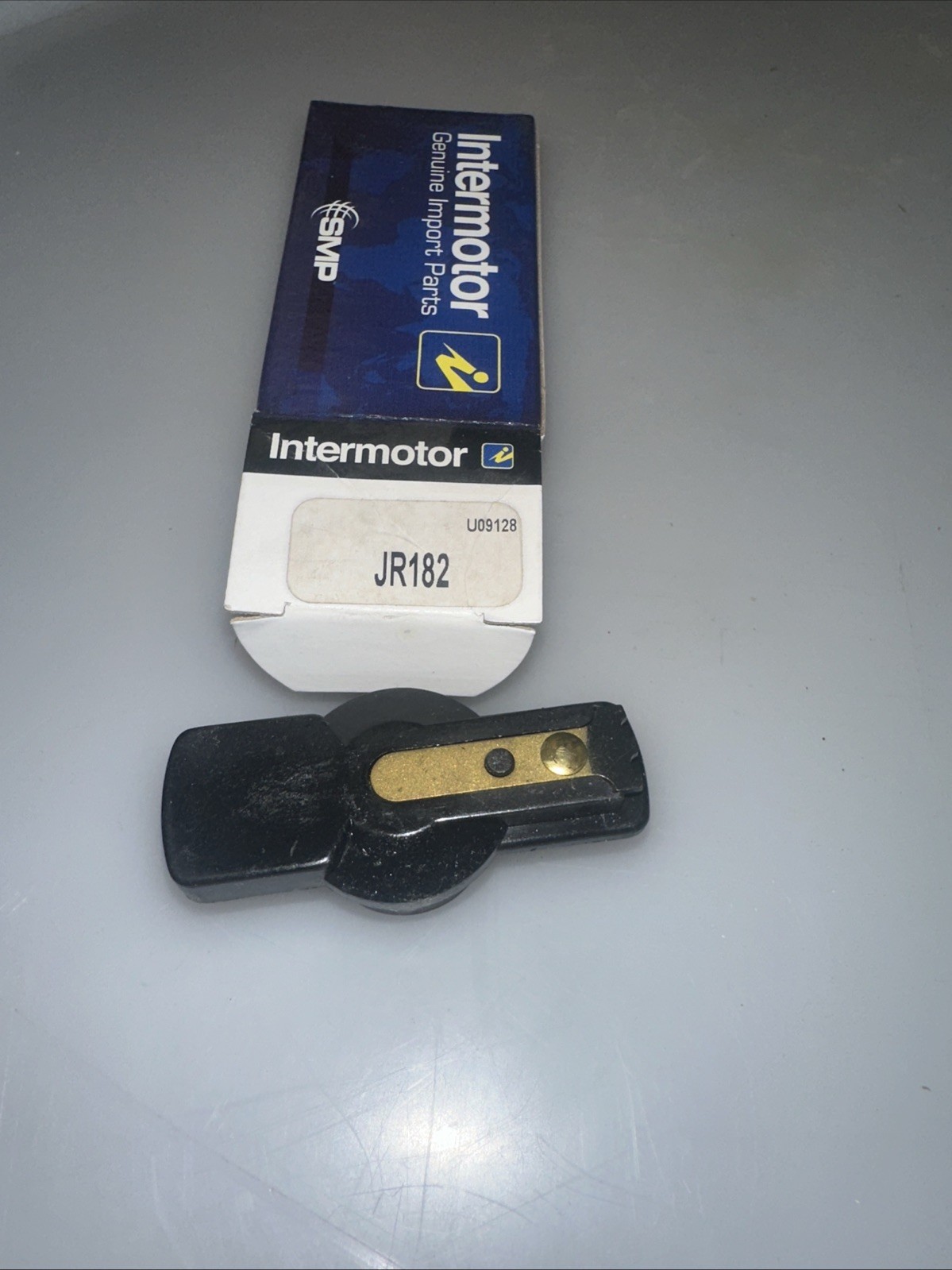 New Intermotor JR-182 Distributor Rotor for Colt, Galant, Probe, 626, MX-6