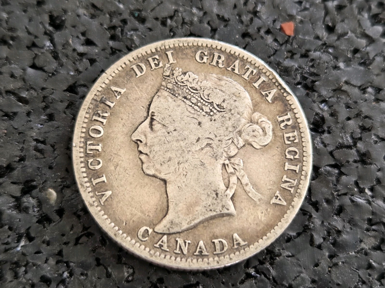 1901 Canada Twenty Five 25c Cent Silver Queen Victoria's Coin