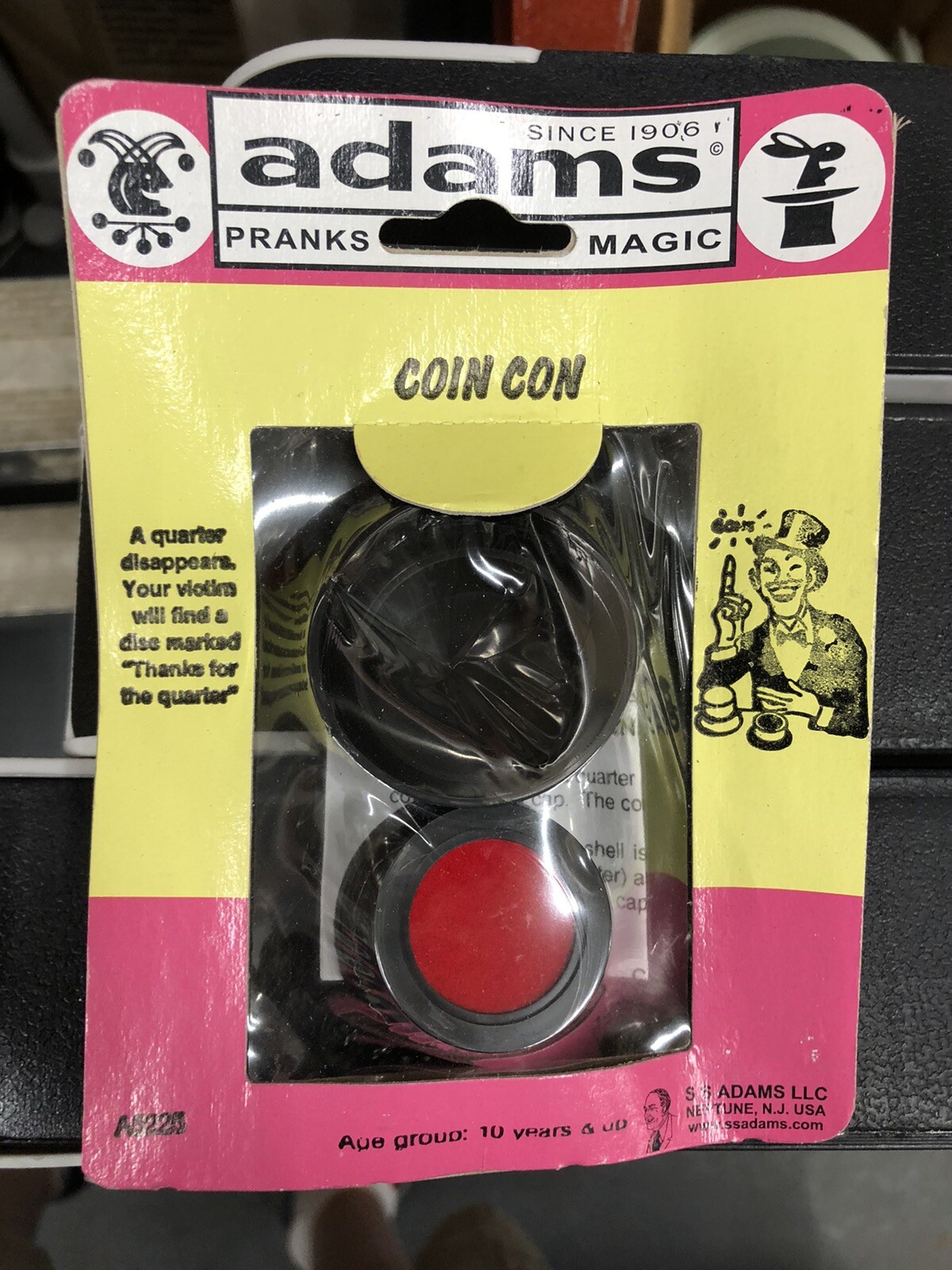 Adams Classic Gags & Jokes the coin con magic trick old stock stretch pack rare