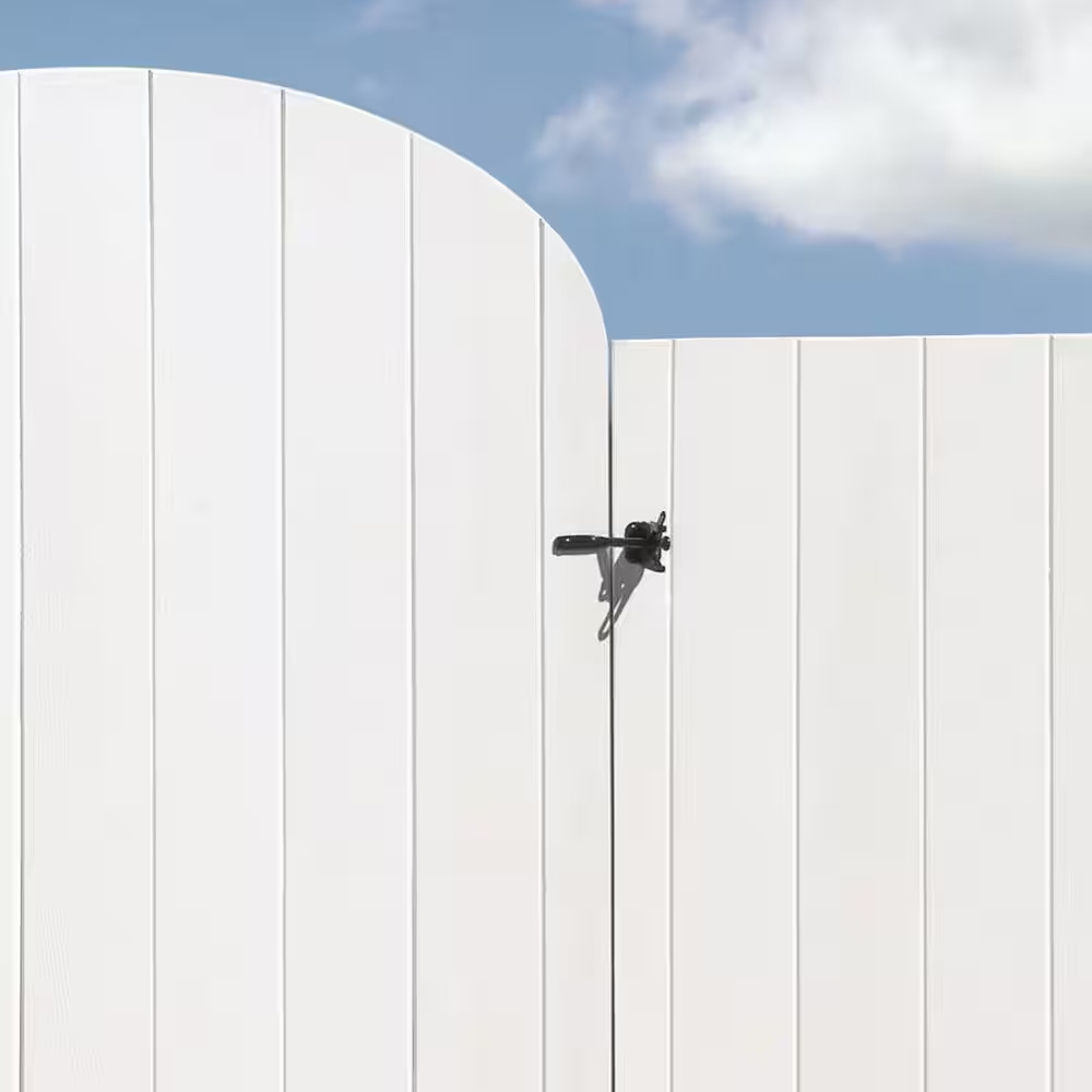 Black Gate Latch