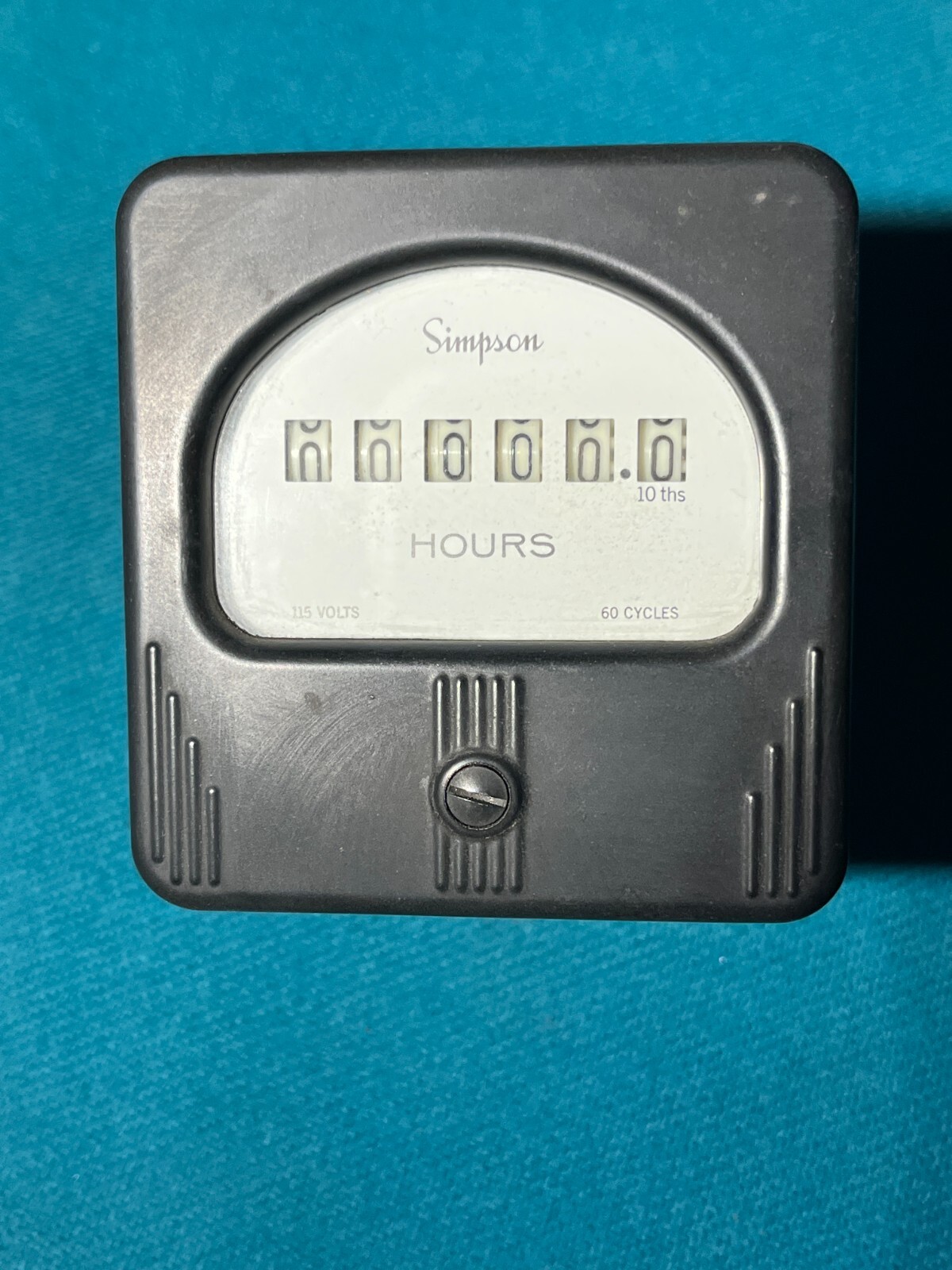Hours meter, 99999.9, 115VAC 60Hz, 3" face