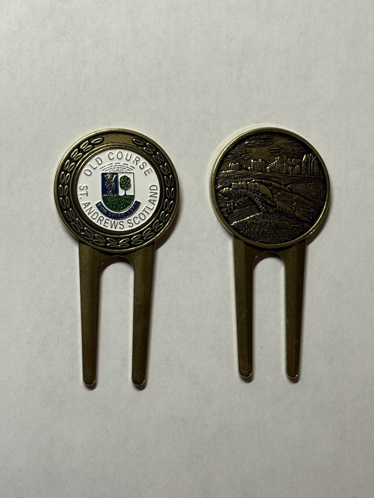 St. Andrews Old Course Etched Divot Tool & 1" Coin Golf Marker - Fife, Scotland