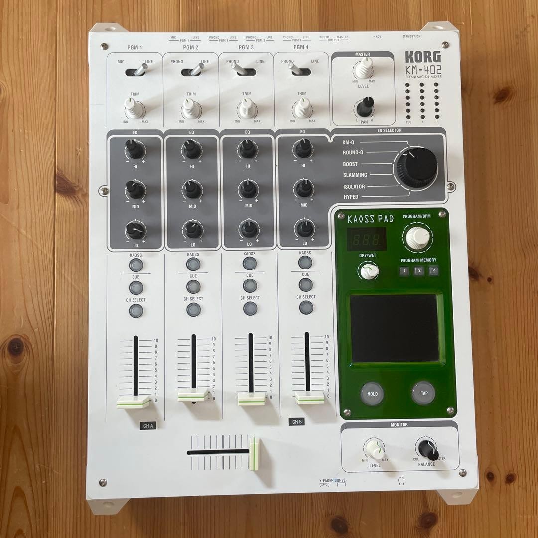 KORG KM-402 DJ Mixer Kaoss Effects BPM Counter 100V w/ Power Cable from Japan