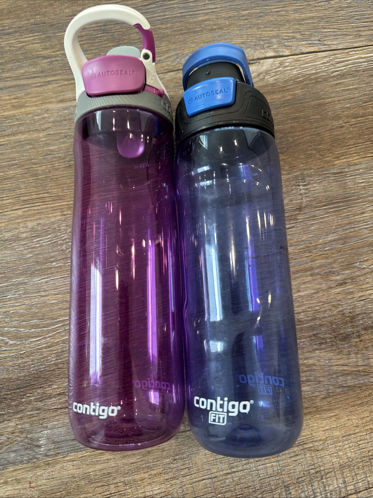 2 Contigos Water Bottles 24 Oz