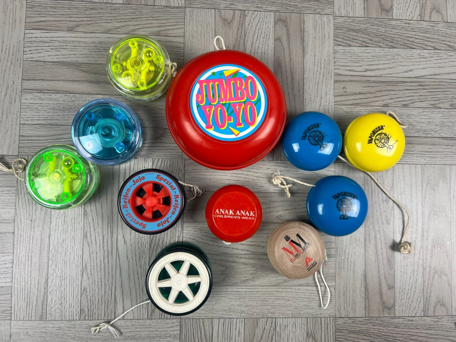 Yo-Yo x 11 - Vintage - Novelty - Advertising - Collectable - German - Neon