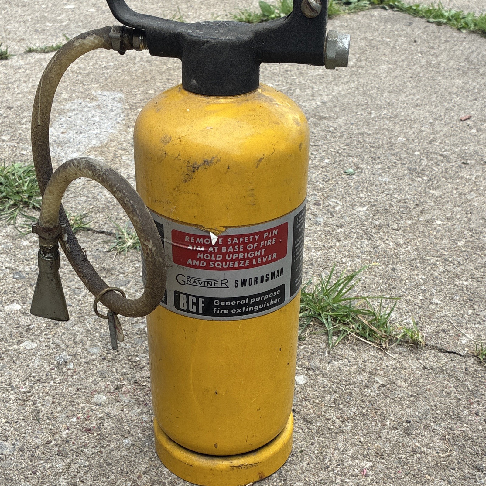 Graviner BCF General Purpose Fire Extinguisher 12 lb Stored Pressure Type