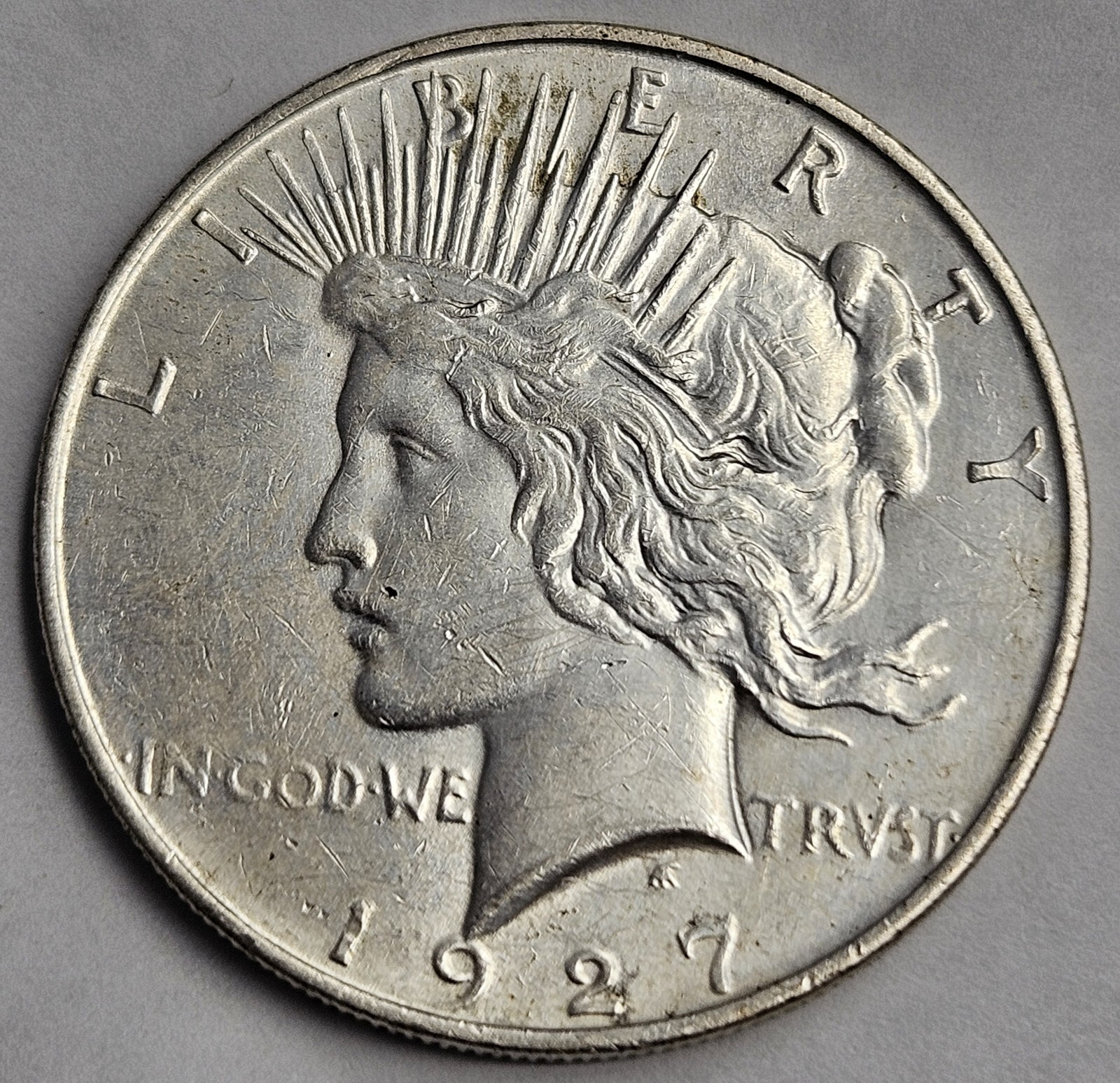1927-D Peace Silver Dollar *SHARP,BETTER DATE*