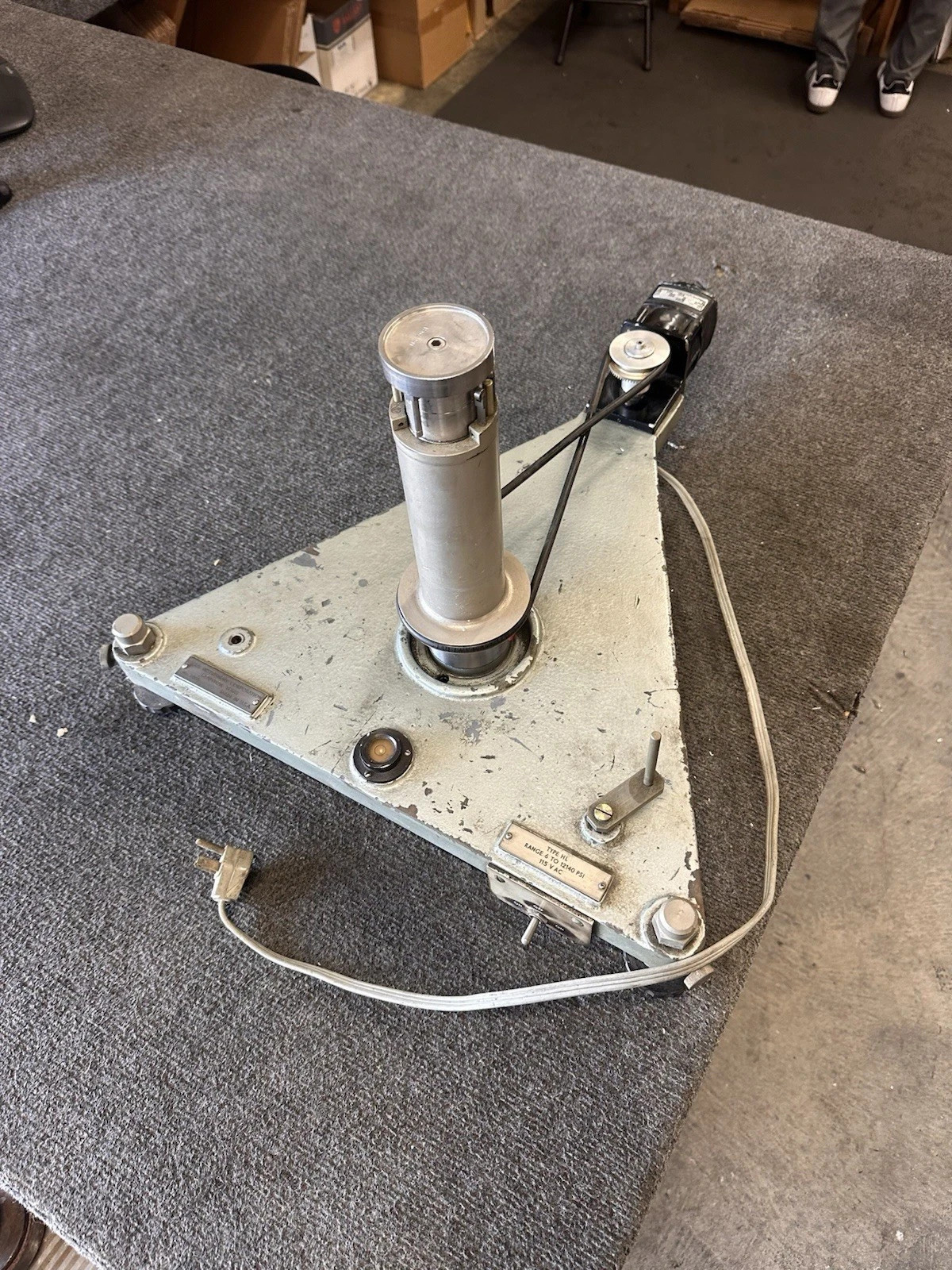 Ruska 7031 8824 Dead Weight Pressure Calibration System