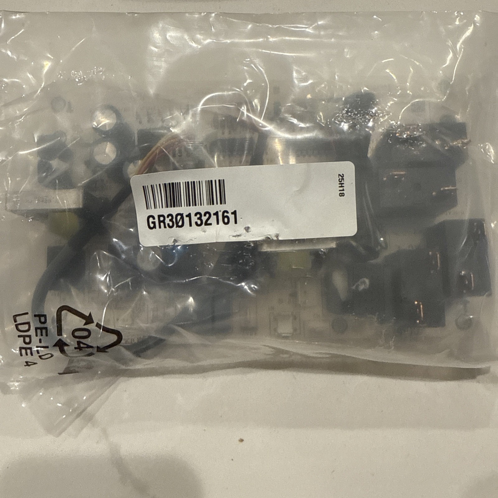 Gree - 30132161 - Relay/Power ContorlItem: GREE30132161  MFG: 30132161
