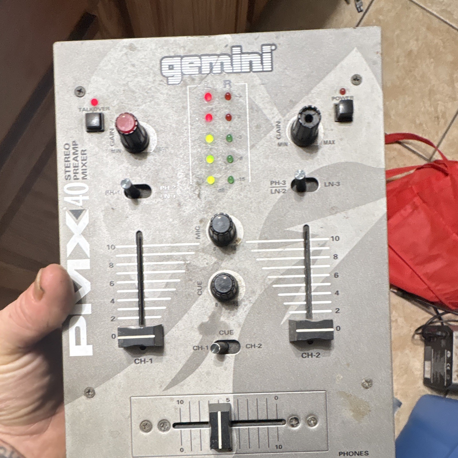 Gemini PMX-40 Analog 2-Channel DJ Mixer 2-Bus Talkover VU Meter Silver
