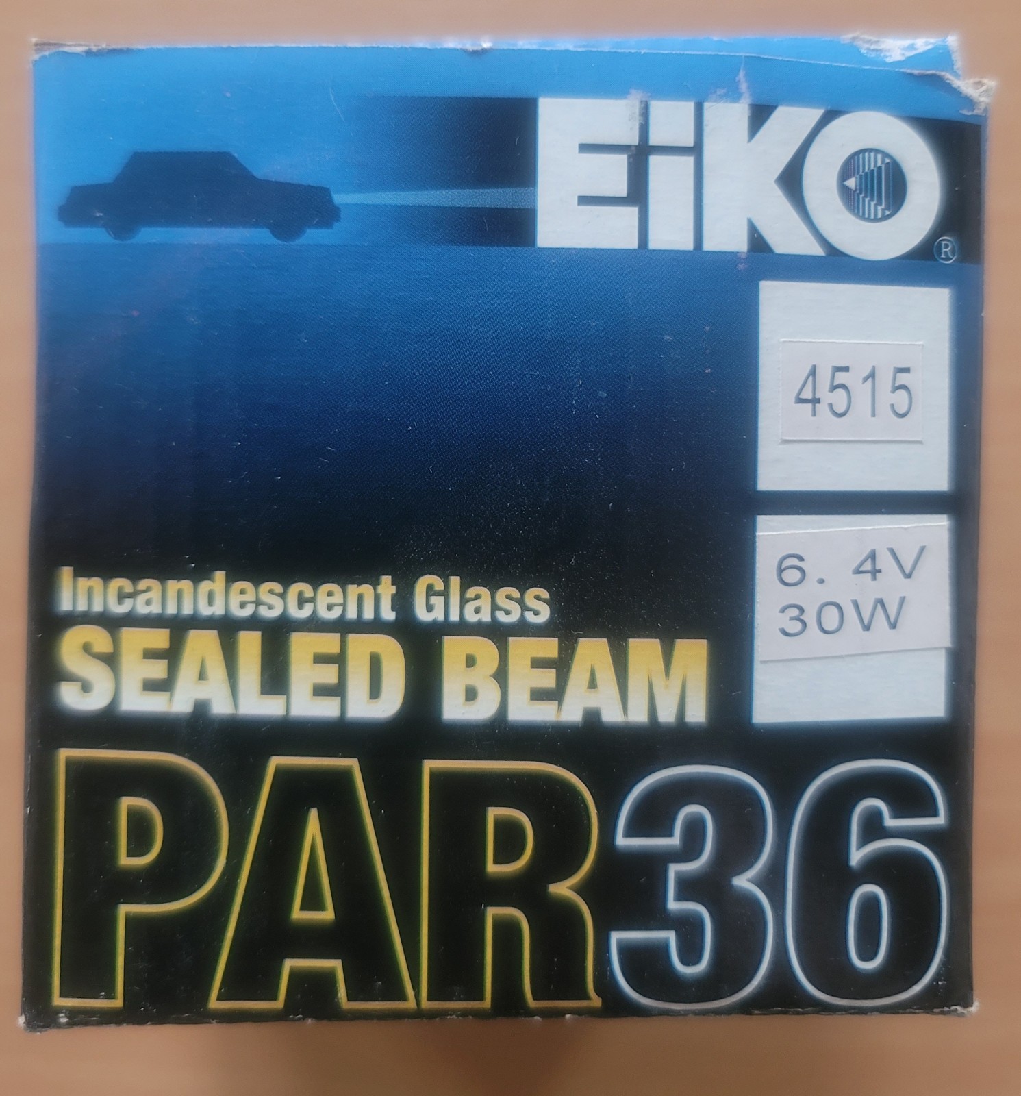 NEW Eiko 4515 Incandescent Glass Beam PAR36 6.4V 30W Lighting