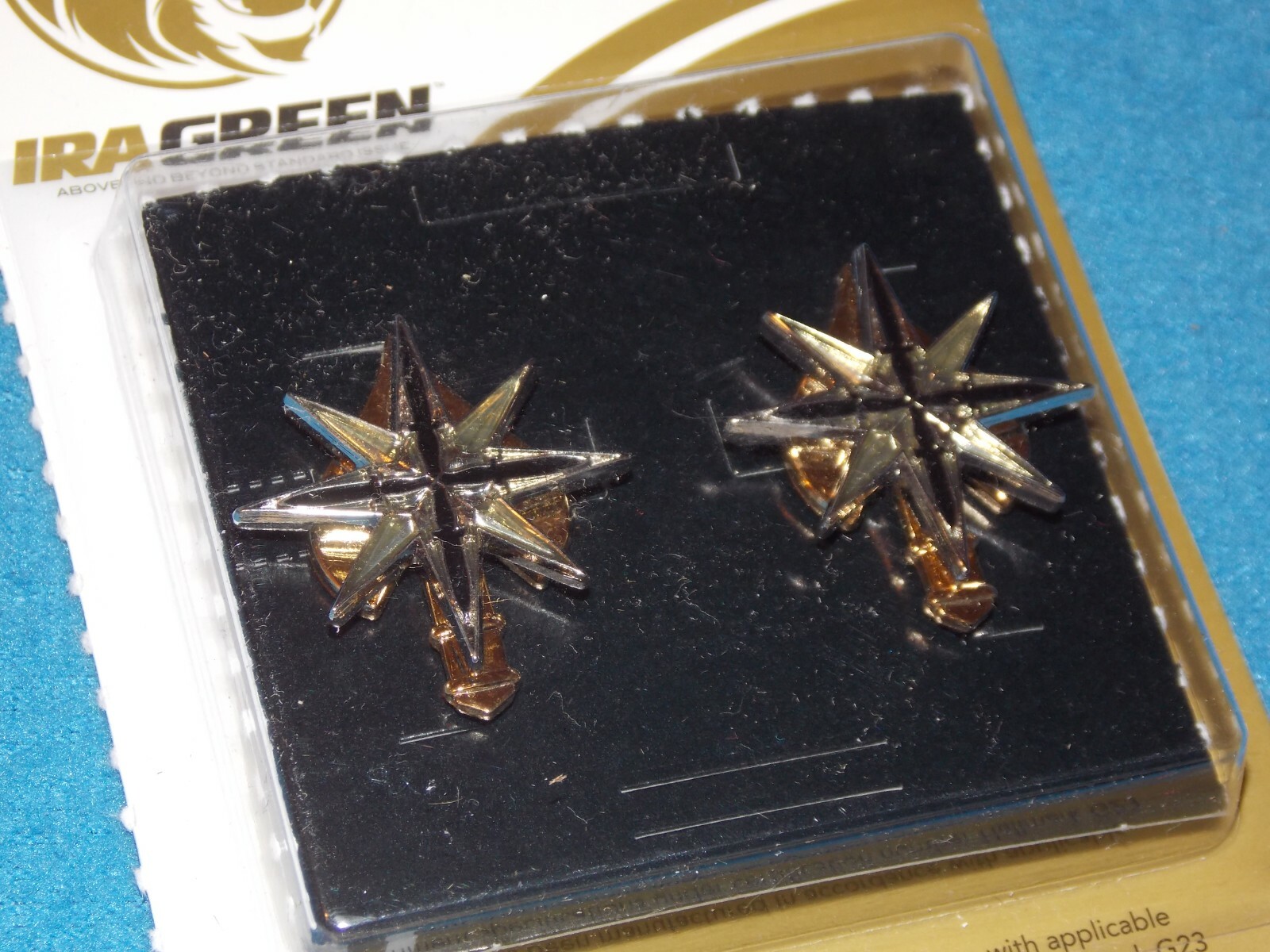 PAIR OF - USAE SPOPS COMMAND DI DUI Unit Crest Insignia PINS