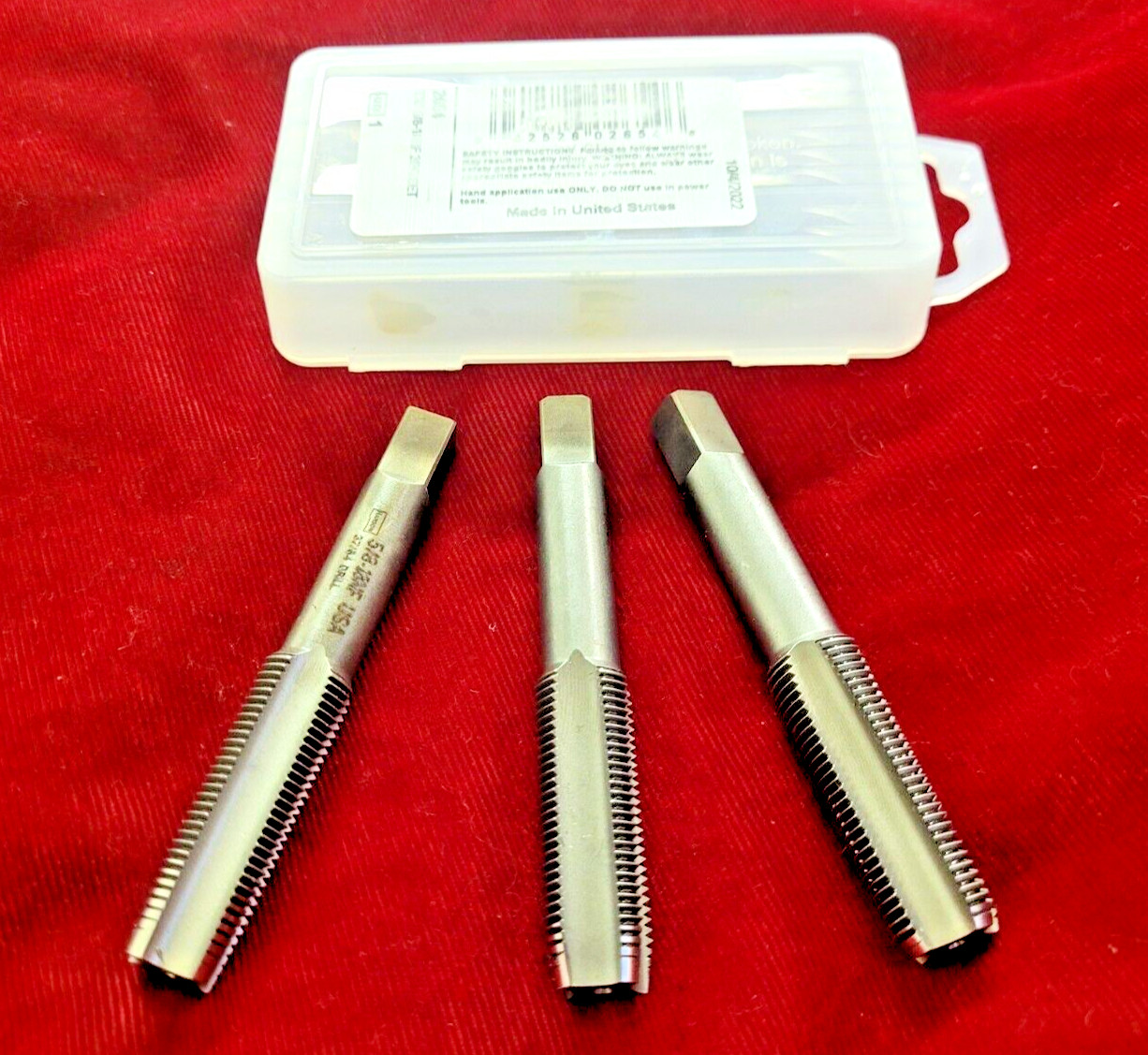5/8-18 NF Tap Set Irwin 2654 ZR Carbon Steel 3pc Taper Plug Bottom