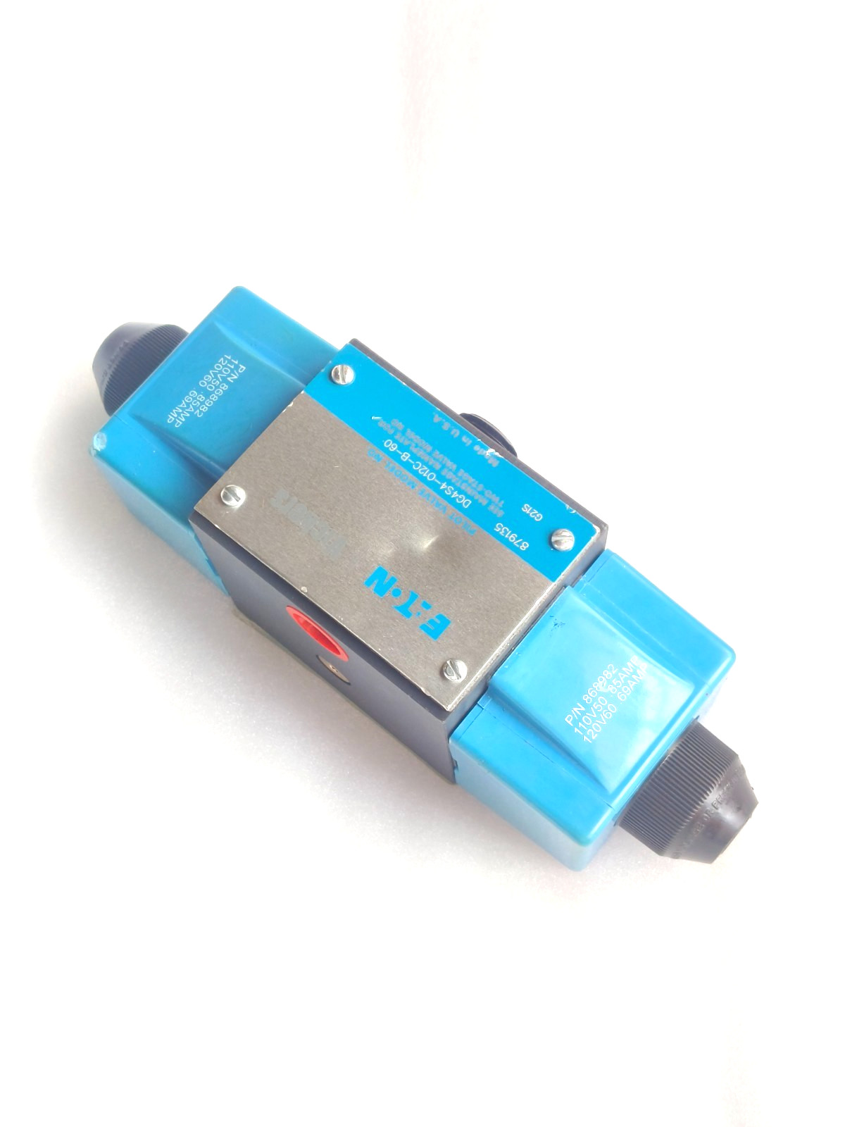 EATON VICKERS DG4S4-012C-B-60 PILOT VALVE DG4S4012CB60 NEW#