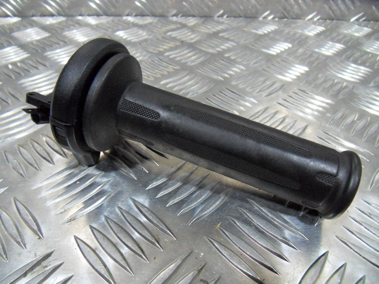 Genuine BMW C400 GT / X Throttle tube, cam housing and heated grip 2018 to 2020