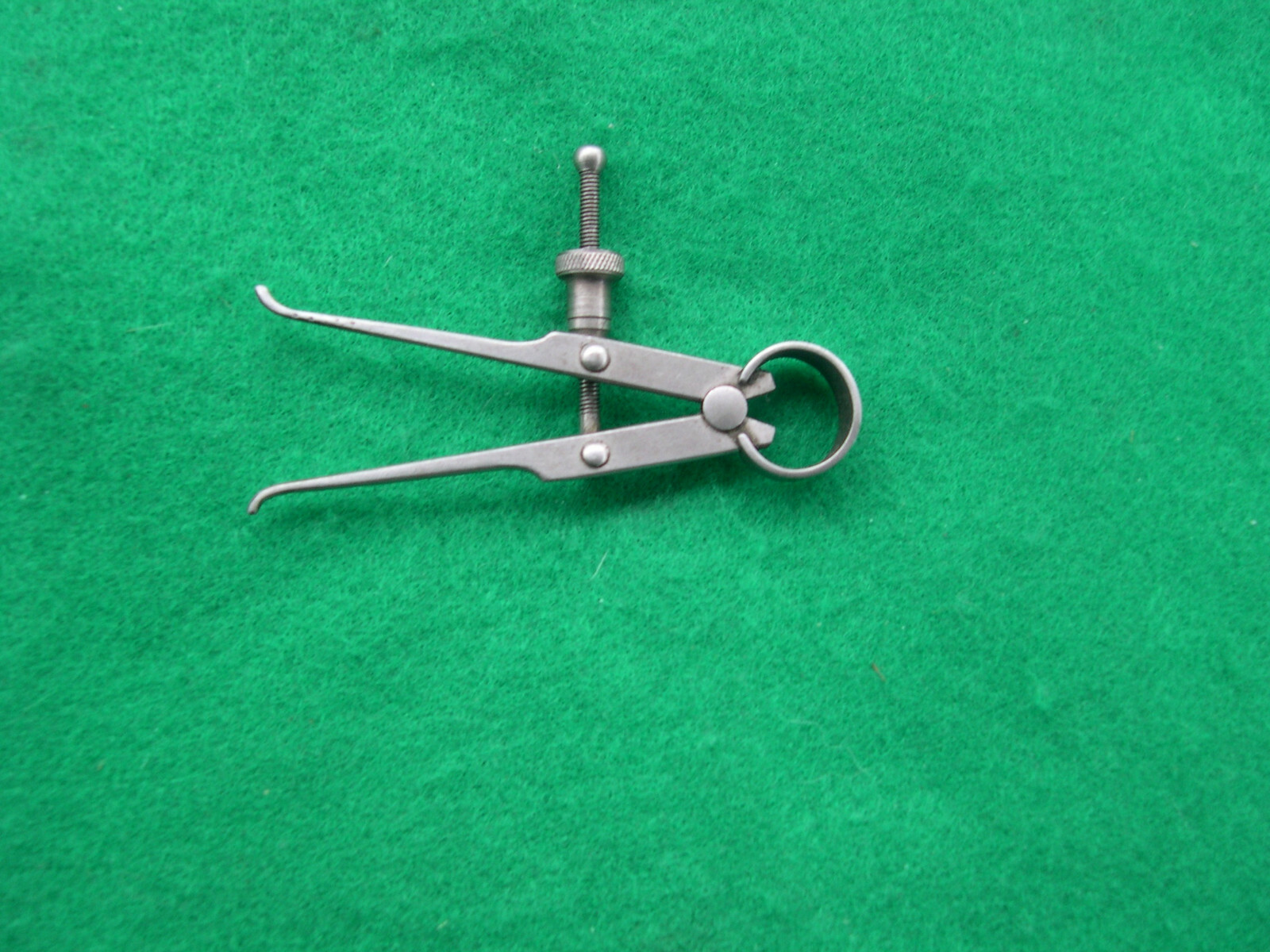 Union 2 1/2" Inside Caliper