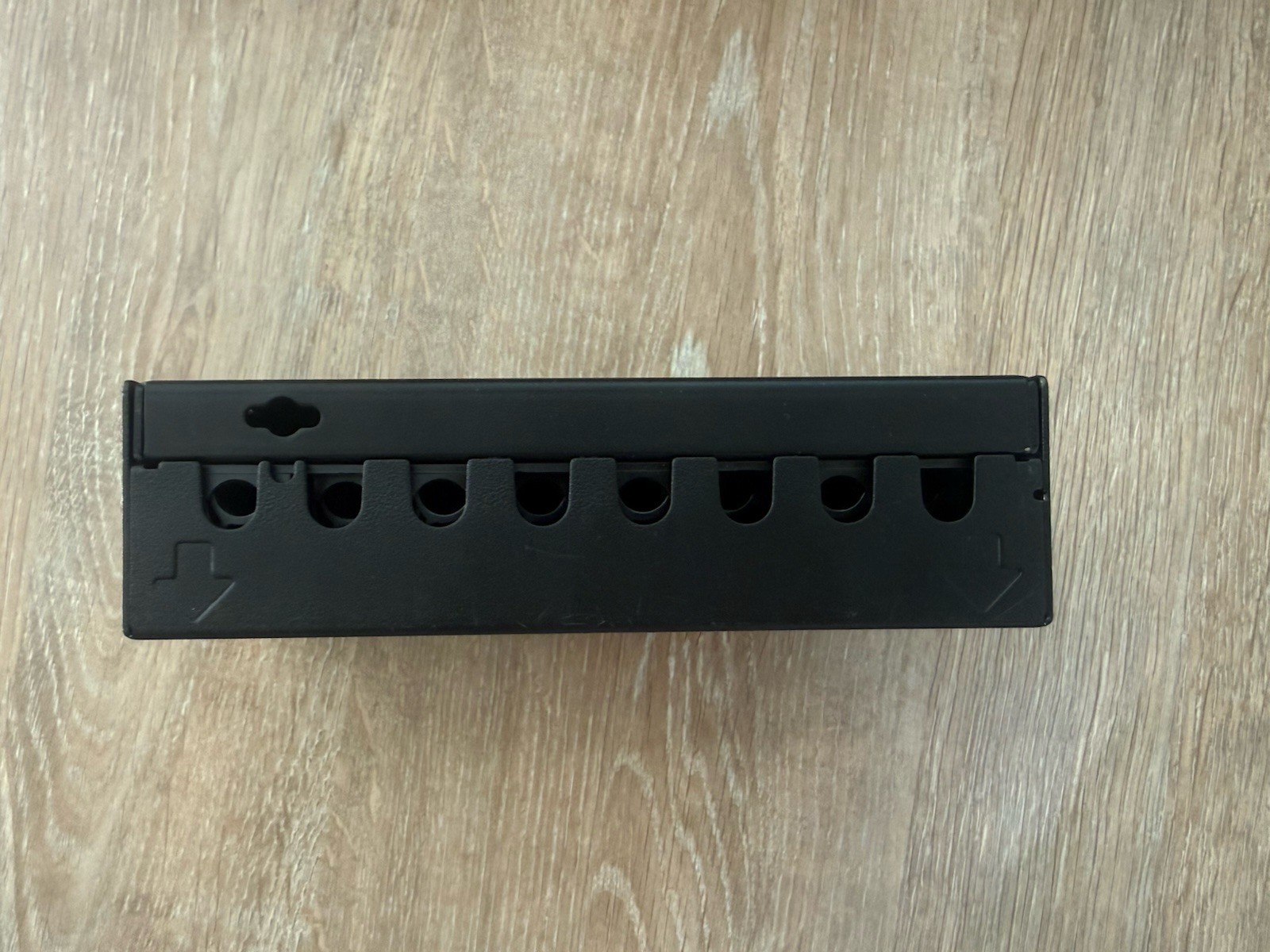 Enmane 8-Port Patch Panel Cat6 Shielded Mini Desktop Wall Mount - NEW Open Box