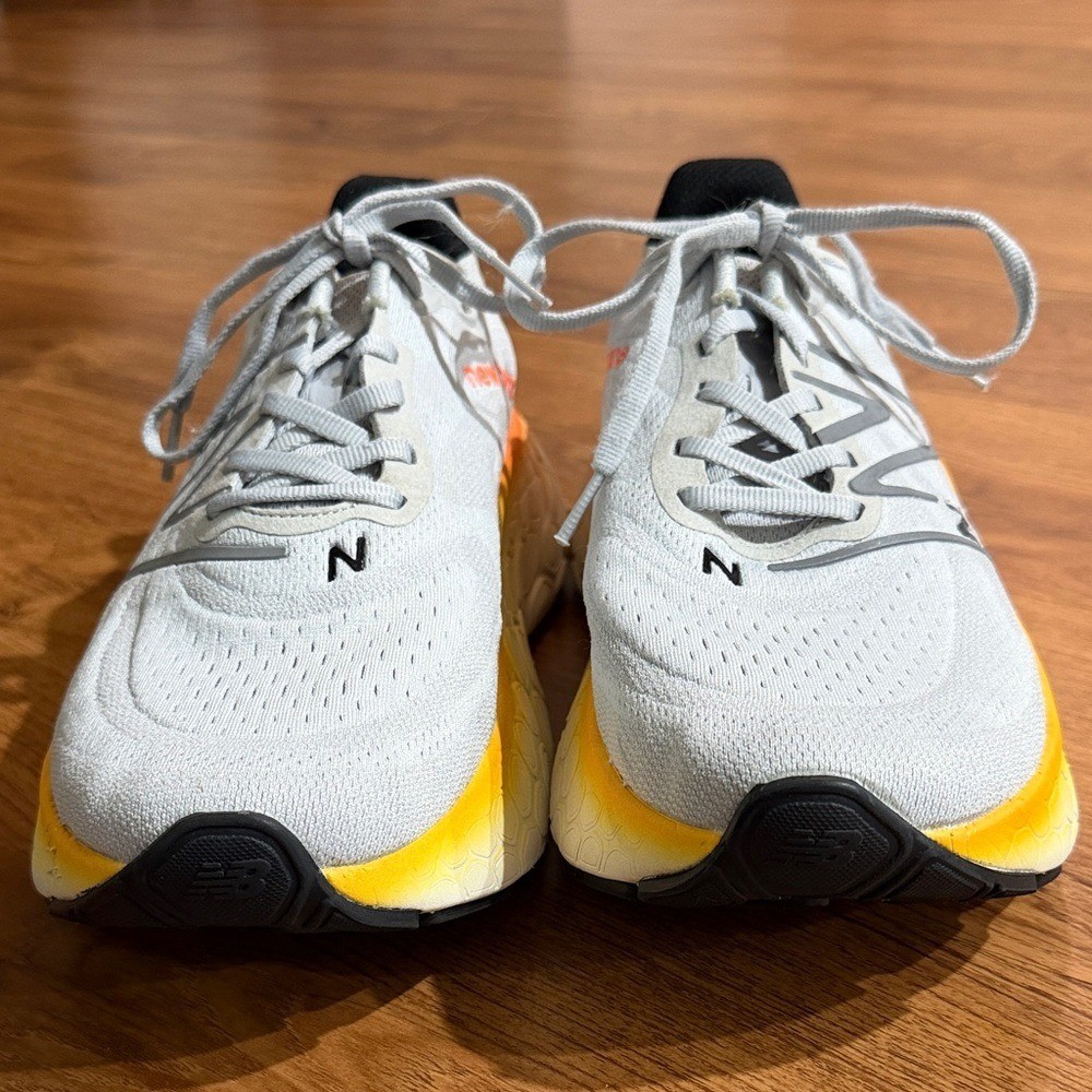 New Balance Fresh FoamX More 4V Aluminum Gray Neon Dragonfly Marigold Sneakers D