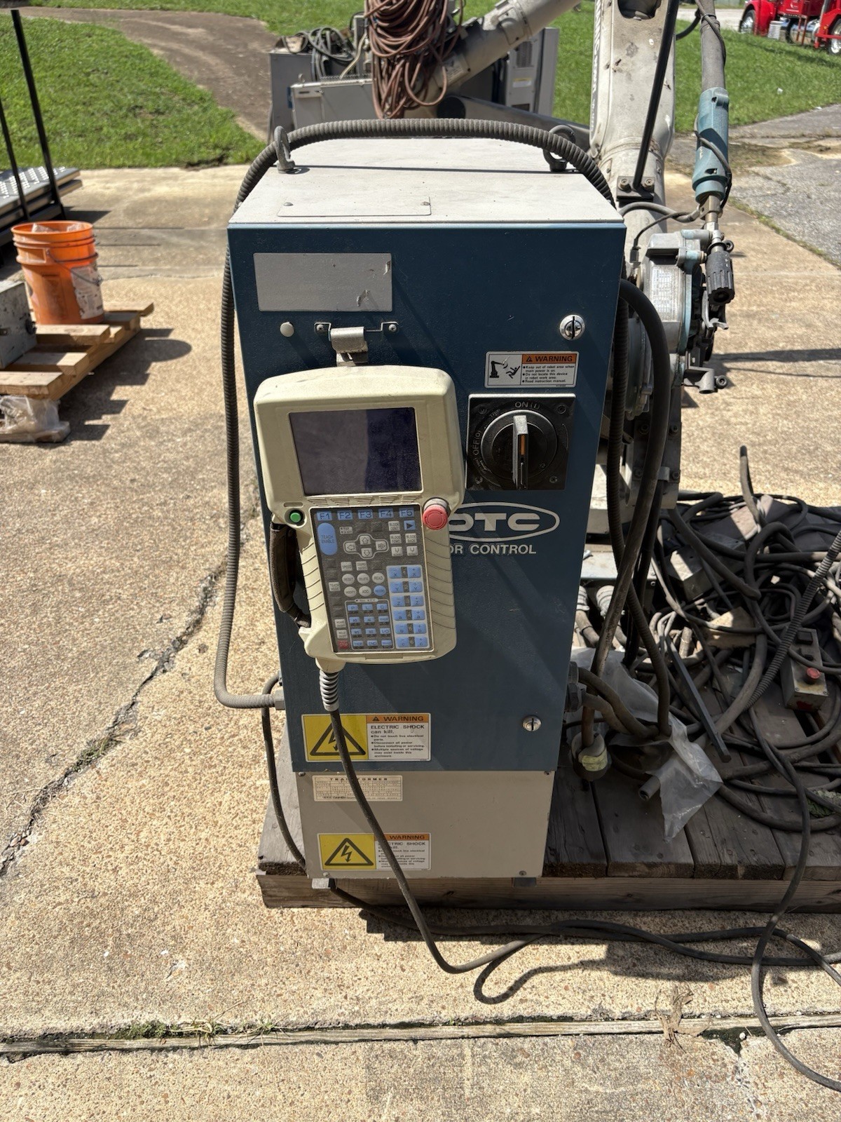OTC Daihen IRB-651 Arc Welding Robotic Arm Assembly Manipulator w/ DR Control