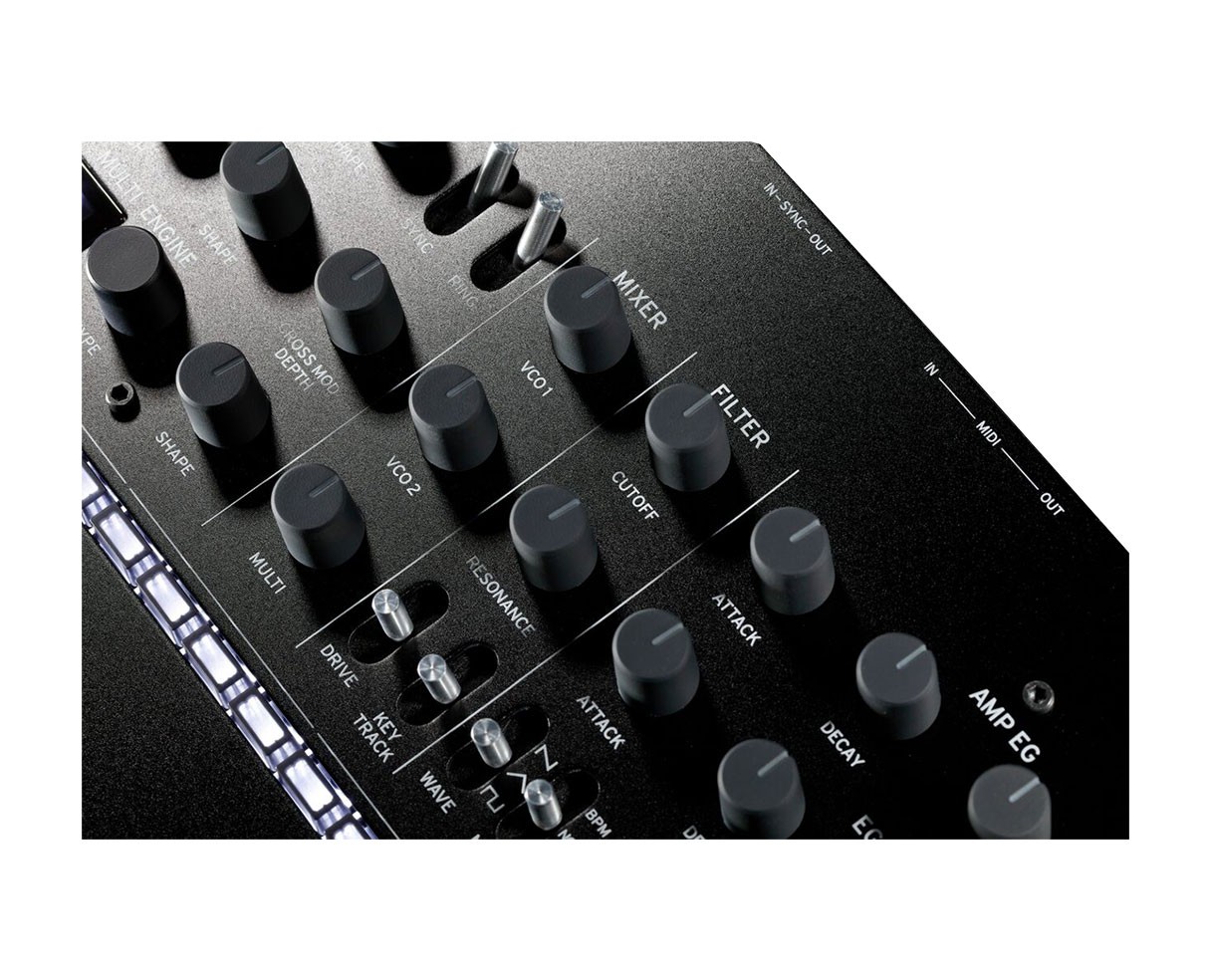 Korg Minilogue XD 37-Key Synthesizer w/ Prologue MULTI Engine
