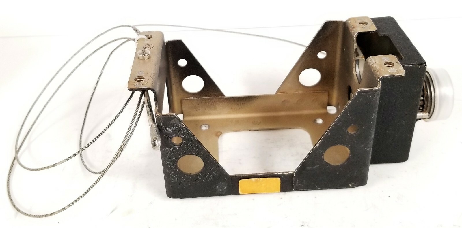 ARC ACTUATOR MOUNT P/N: 44415-4100