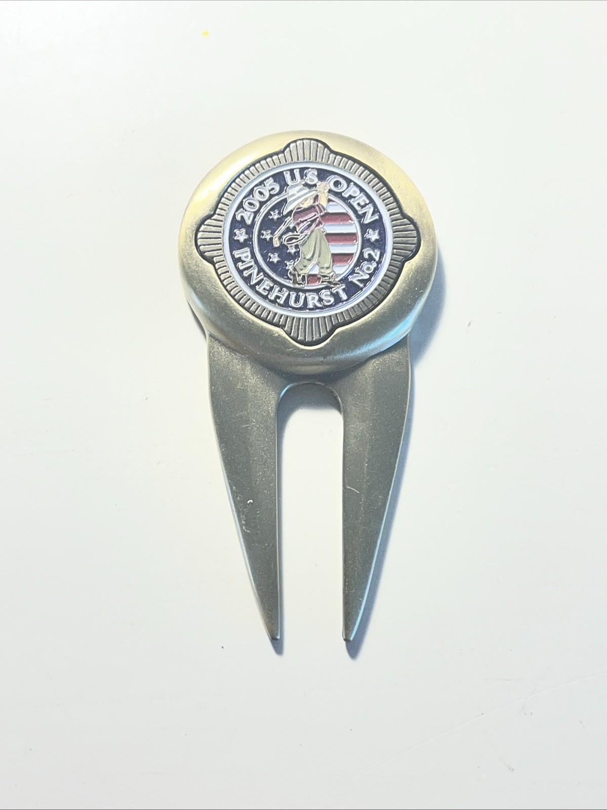 2005 US OPEN PINEHURST NO.2 DIVOT TOOL GOLF BALL MARKER