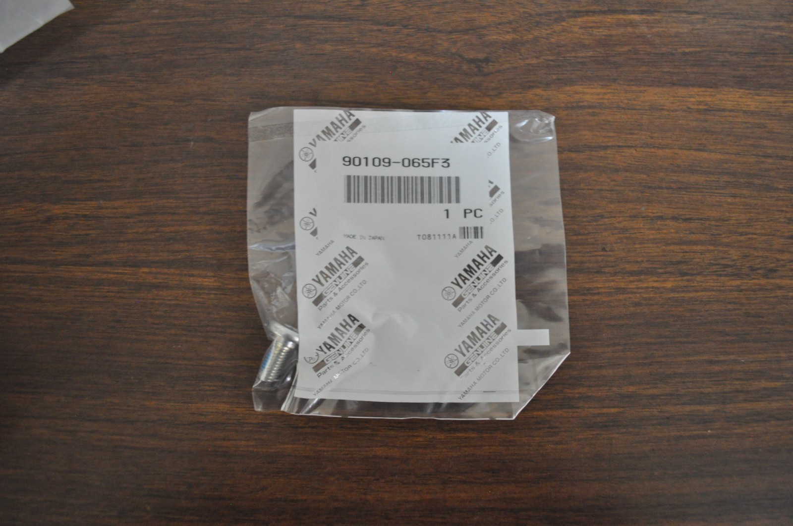 Yamaha 90109-065F3-00 Bolt