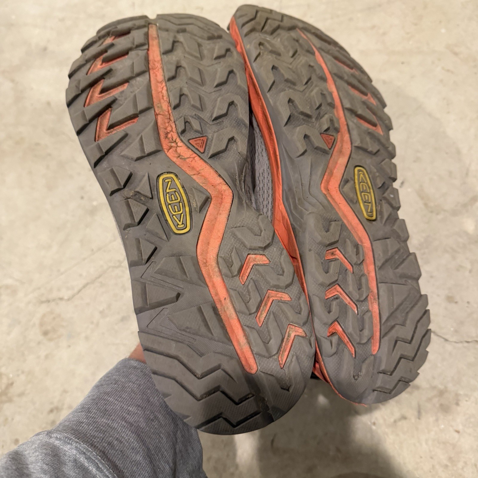 Keen Versacore Speed 1029004 Mens 9 Running Shoes Alloy Scarlet Ibis Sneakers