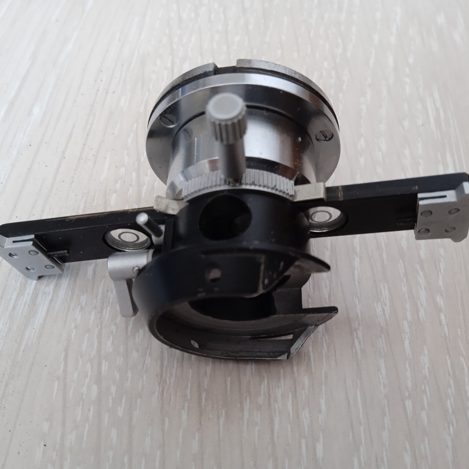MICRO HARDNESS TESTER MO 6206 VICKERS MO 51315 PROJECTION MICROSCOPE
