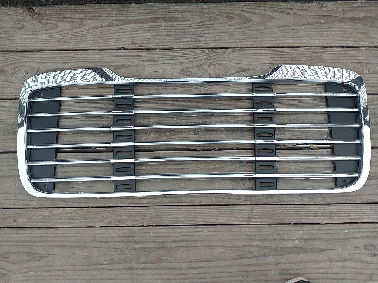Freightliner M2 Grille 17-14627-000 Chromed