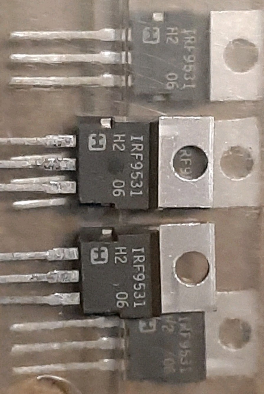 IRF9531 Mosfet TO220 Quantity 5