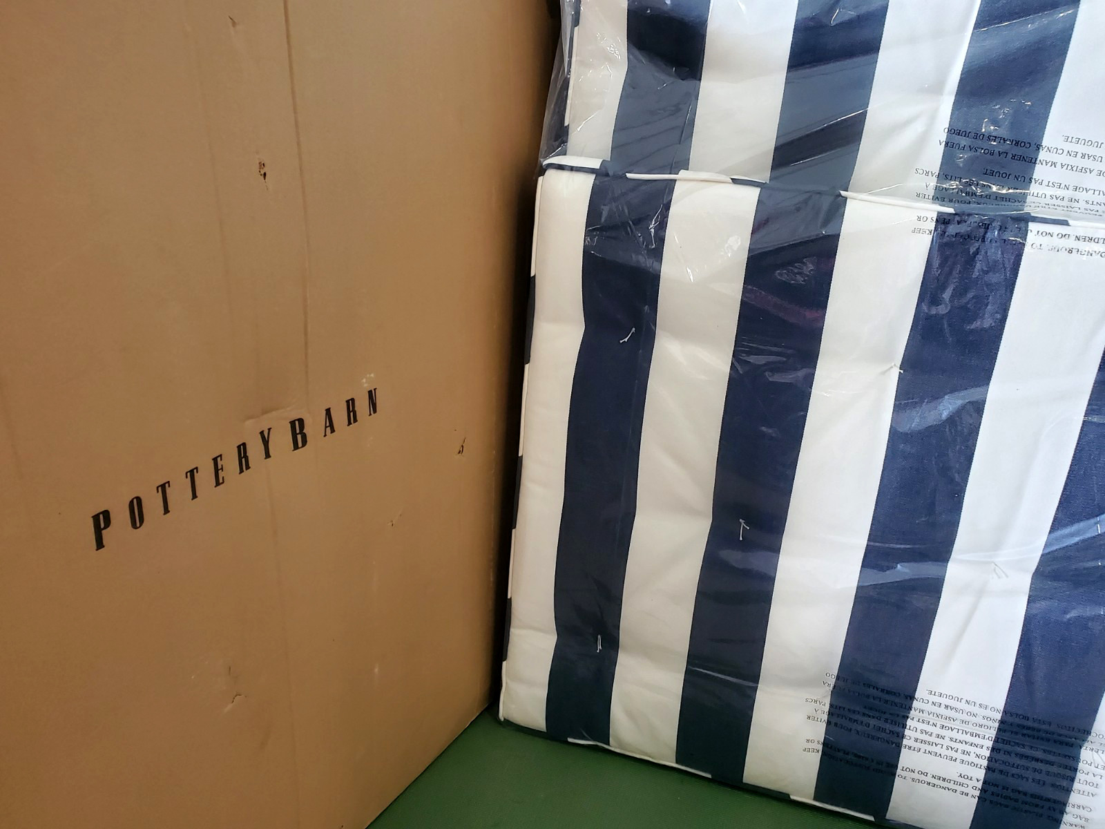 Pottery Barn Piped TUFTED DOUBLE CHAISE OUTDOOR FURNITURE CUSHIONS SET 52"X83"