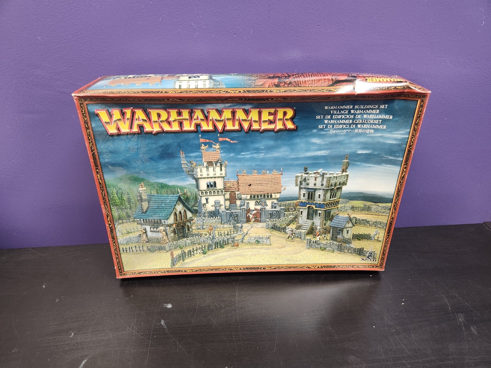 Warhammer 40,000 Buildings Set Village Warhammer - Open Box Unused