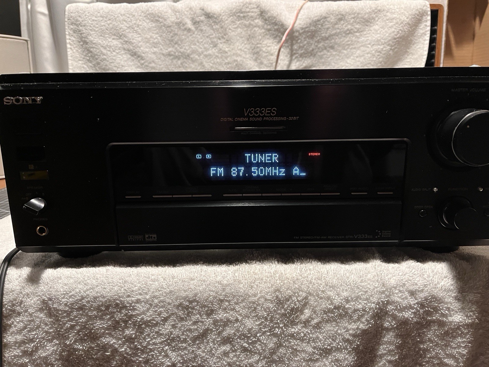 Sony STR-V333ES 5.1 Dolby Digital/DTS Home Theater Surround Receiver - Read