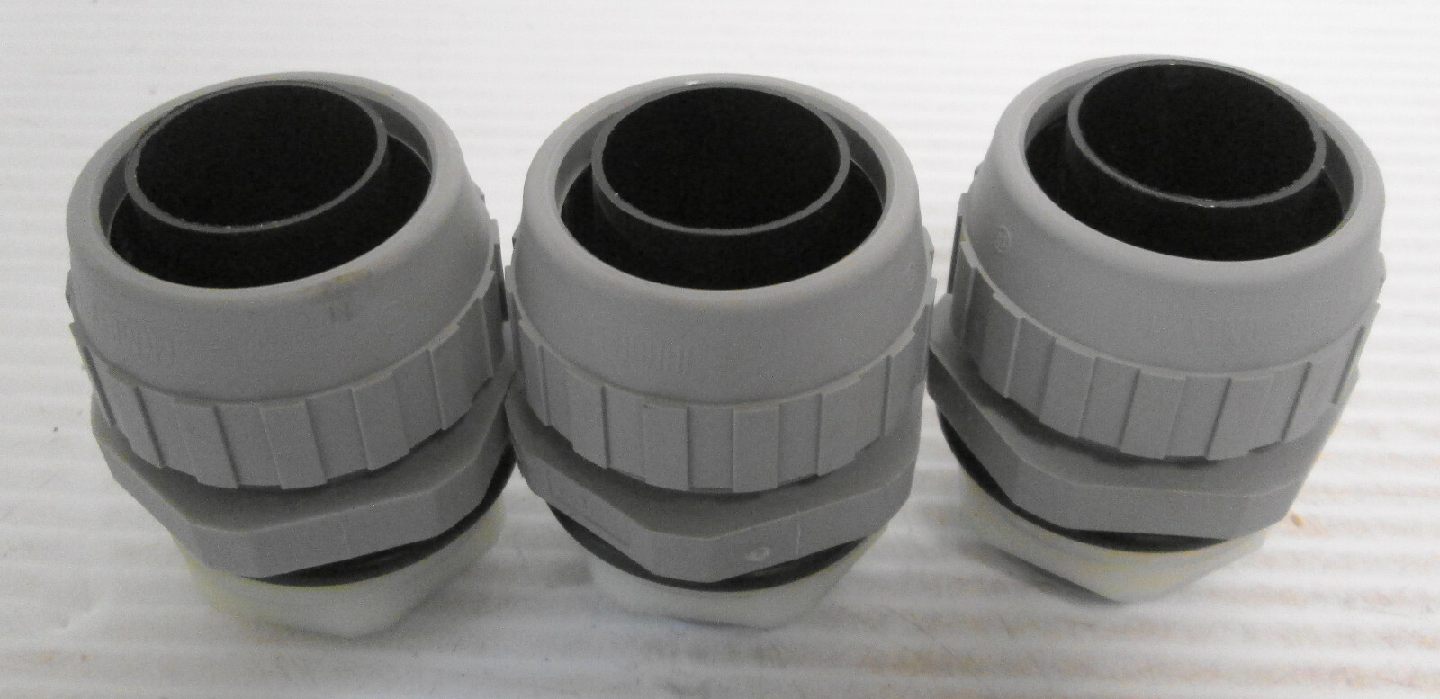 Hubbell Liquid Tight Straight Connector 1NPT FNMC-B Only (Lot of 3)
