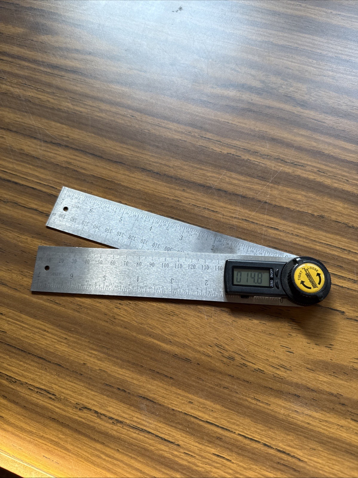 Johnson Digital Angle Finder, 7" Size