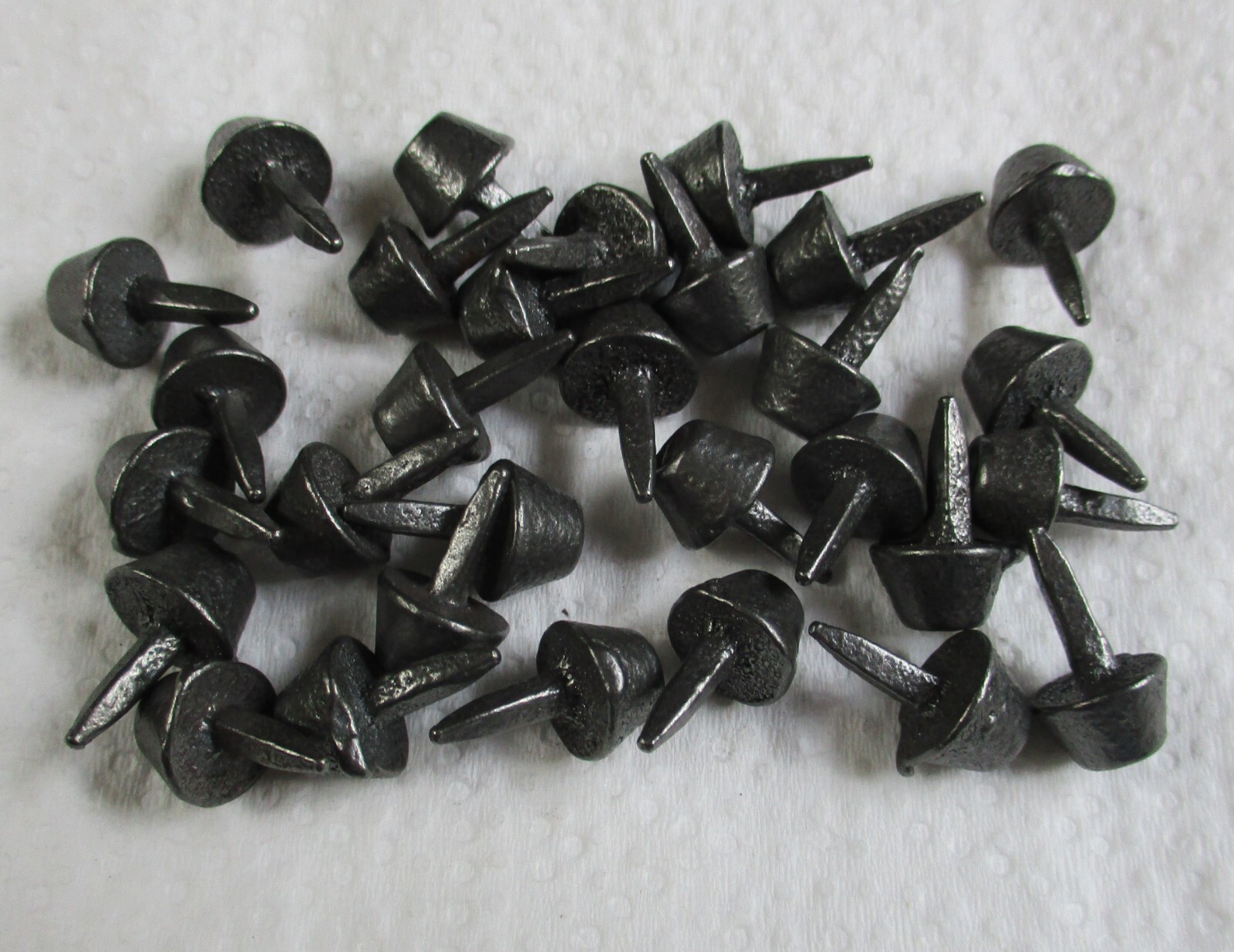 Set 30x British Army: Ammo Boot Studs (For Ankle Boots, Brogues, Living History)