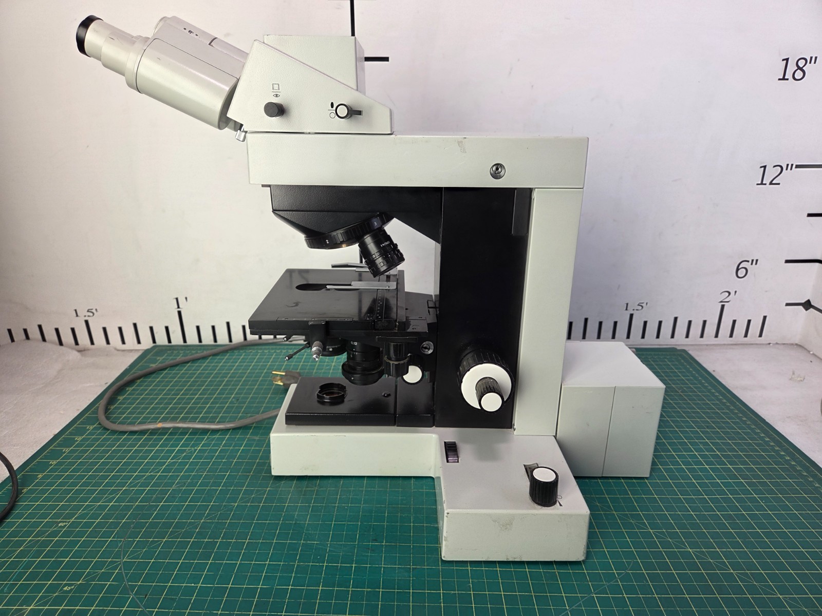 Zeiss Jena Microscope Jenaval W/2 Objectives