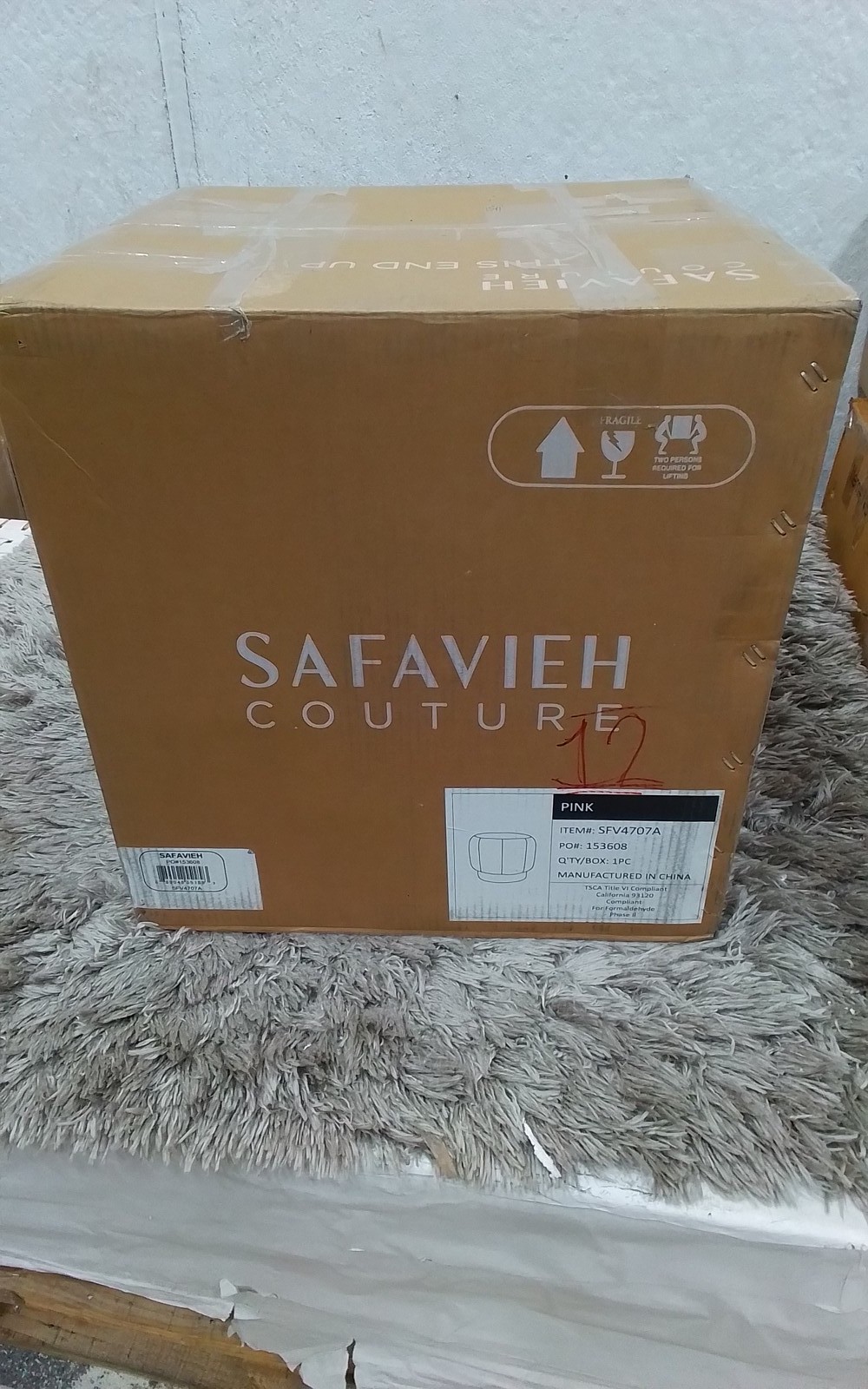 Safavieh MAXINE CHANNEL TUFTED OTTTOMAN, Reduced Price 2172772121 SFV4707A