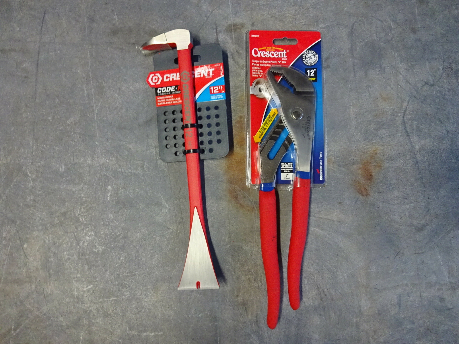 Crescent Code Red 12" Molding Bar & 12" Pliers