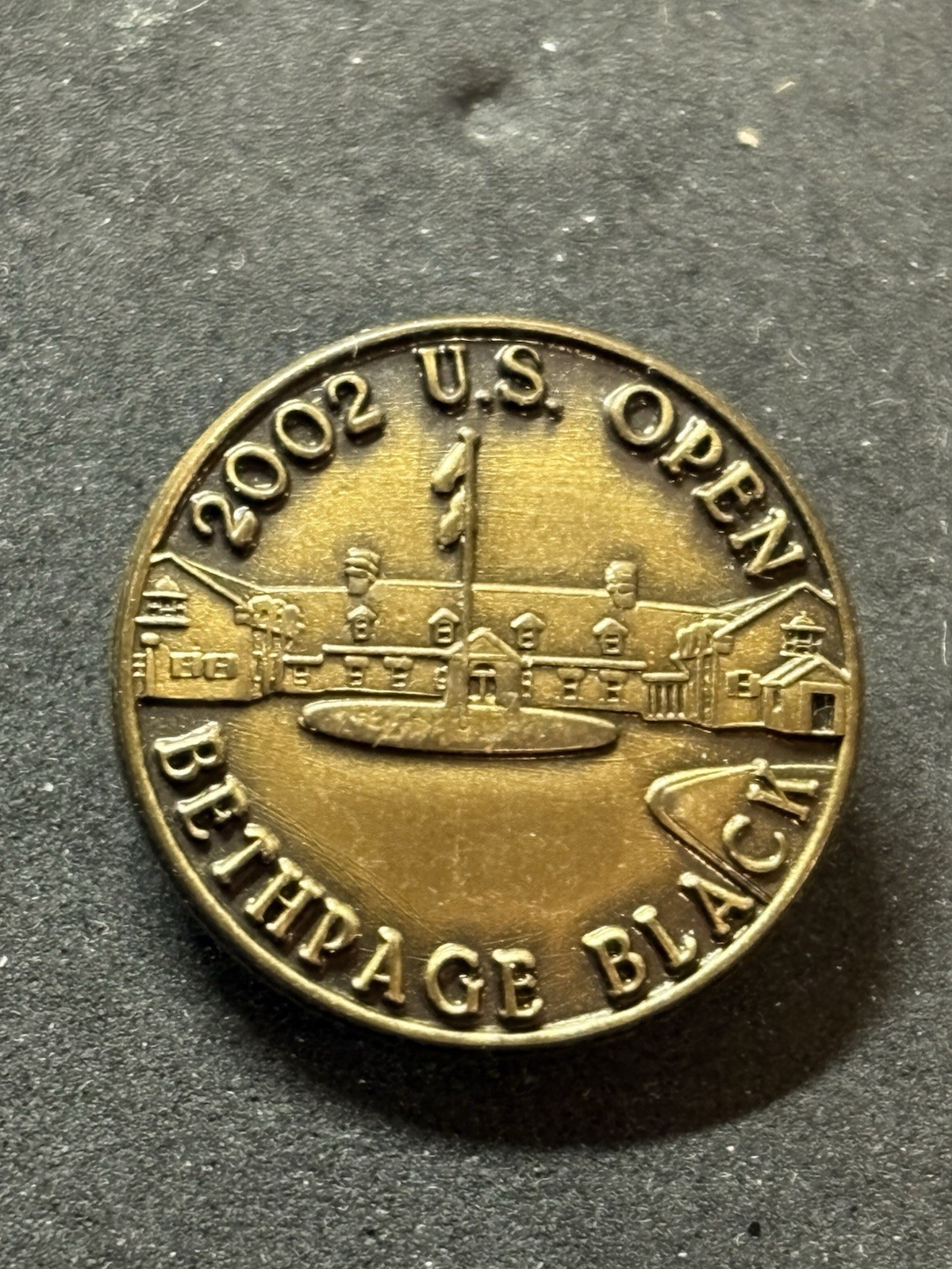 2002 U.S. Open Championship 3/4" Brass Stem Golf Marker - Bethpage Black G.C.