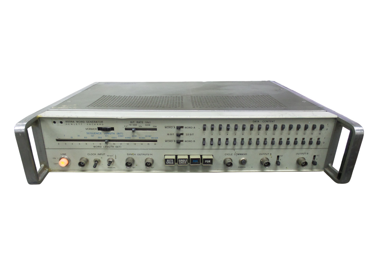 HP Hewlett Packard 8006A Word Generator