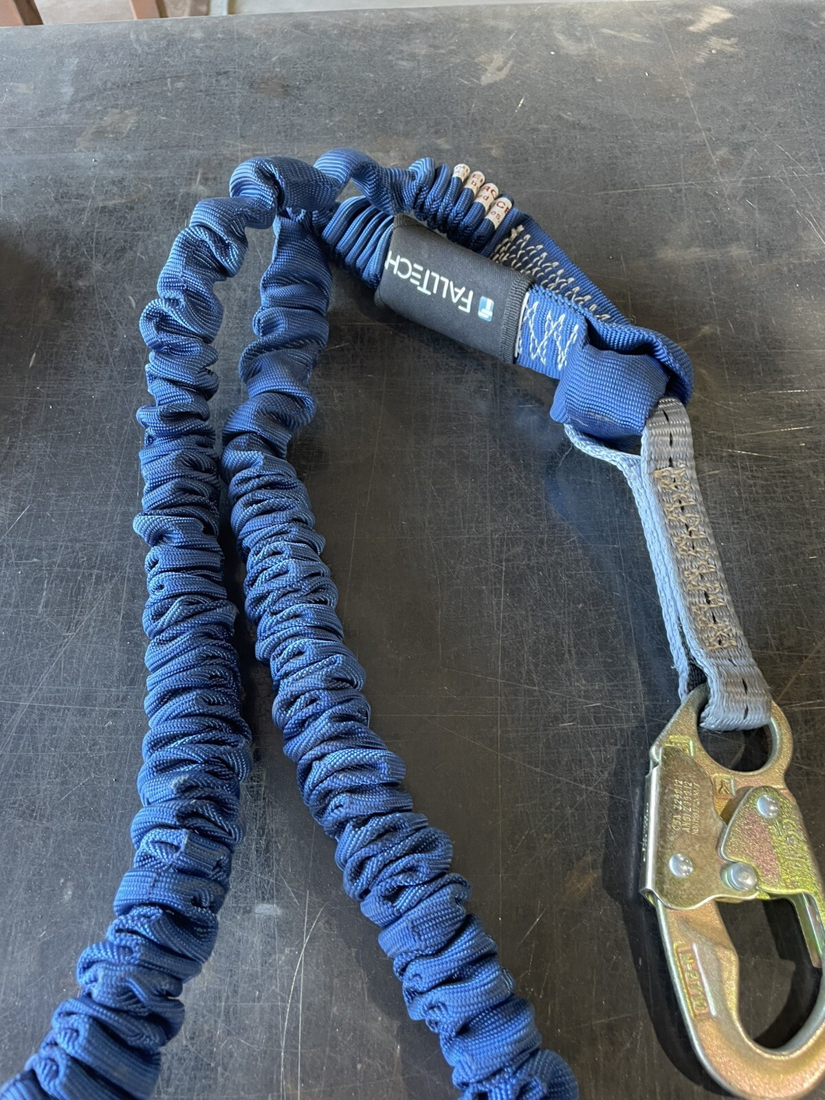 Fall tech Harness X2 With Safty Anchor Hooks Roofing Framing Construction