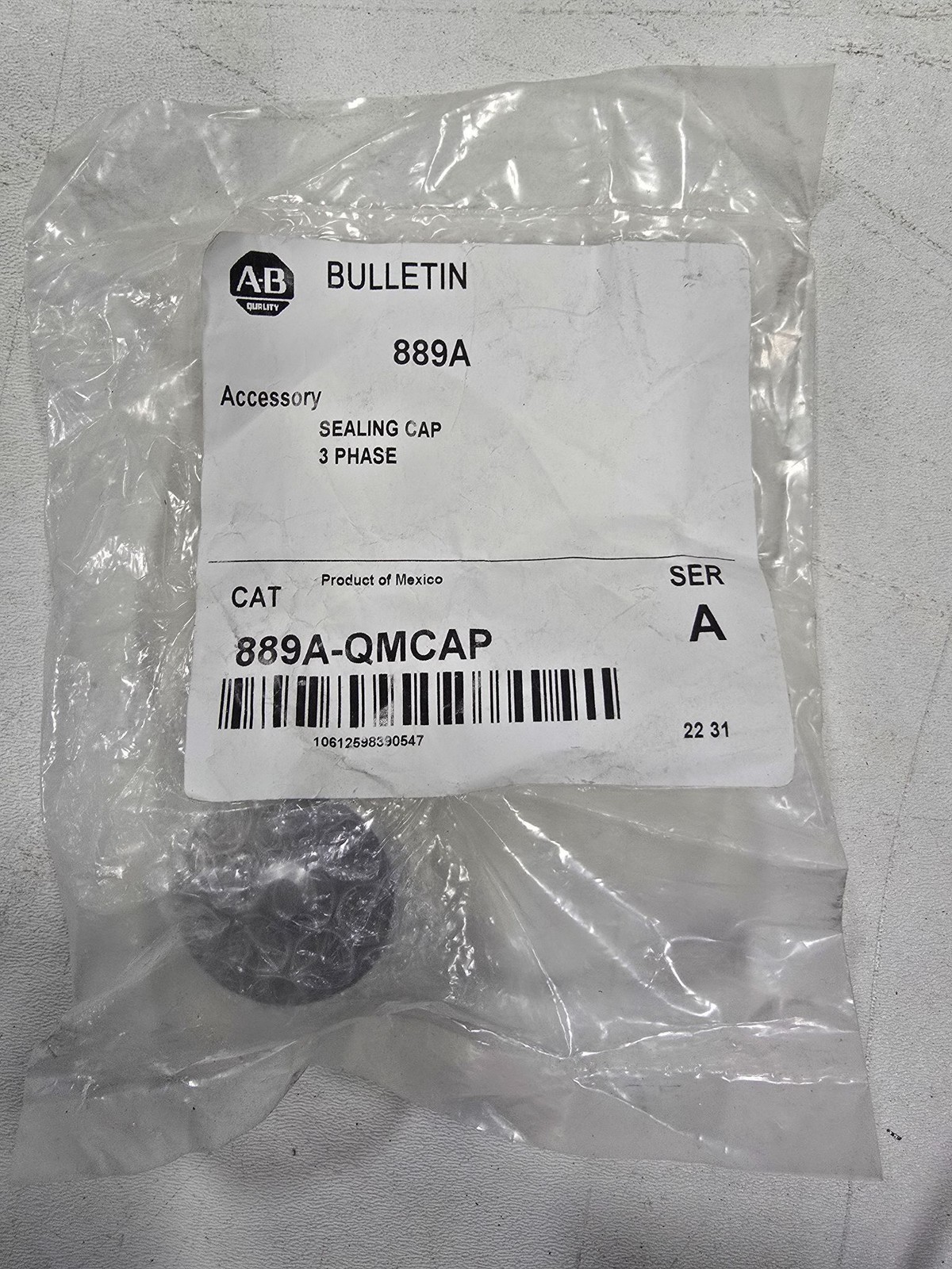ALLEN BRADLEY 889A-QMCAP SEALING CAP 3 PHASE NEW